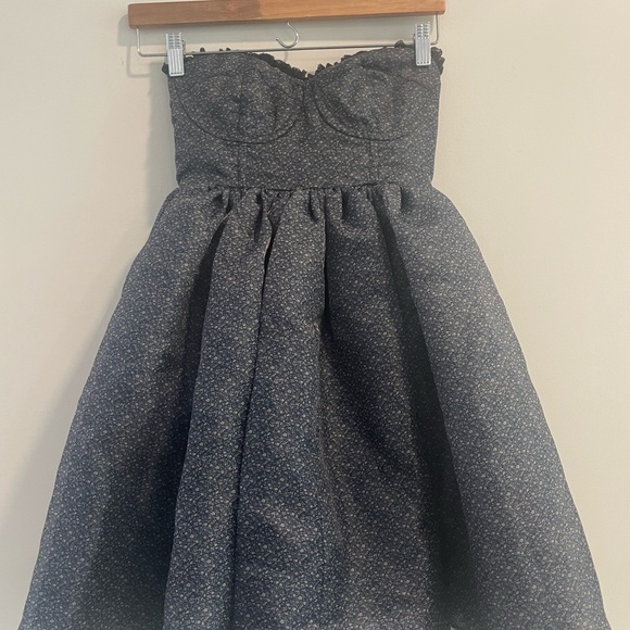 NWT Selkie corset mini dress XXS. Strapless - Picture 4 of 7